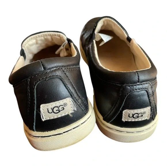 🌟3 For $15 SALE🌟 UGG Fierce Deco Quilted Slip On Sneakers - Picture 5 of 9